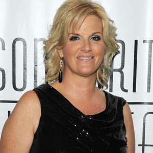 trisha yearwood weight age birthday height real name notednames spouse bio husband dress contact family details